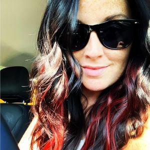 Meet your Posher, Melissa